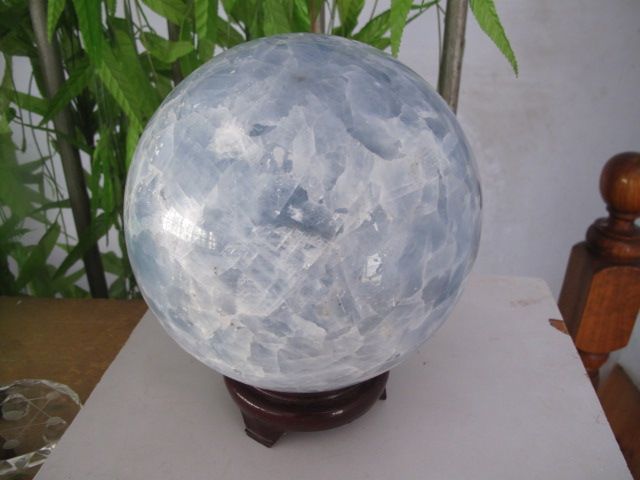 62 NATURAL CELESTITE CRYSTAL SPHERE BALL HEALING 9.55lb  