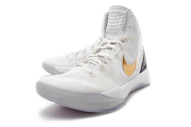   Zoom Hyperdunk Elite [511369 100] Basketball White/Metallic Gold Black