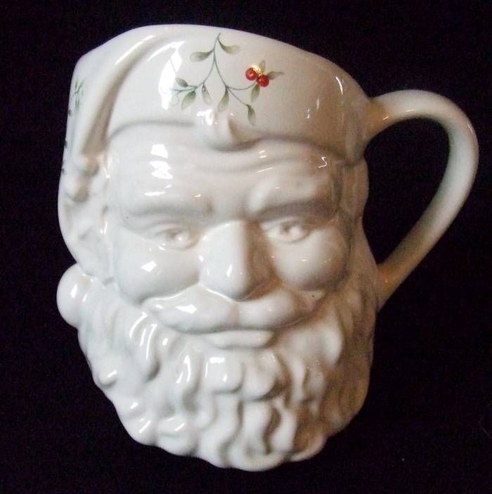 Pfaltzgraff Winterberry Santa Mug Pitcher White 750ml  