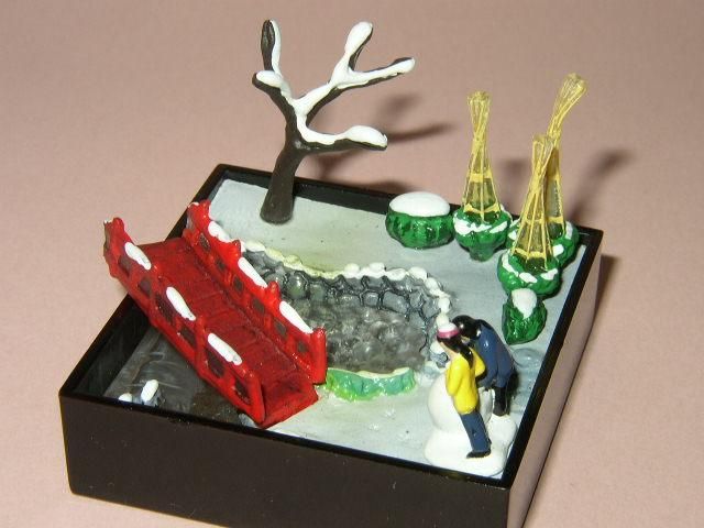 JAPANESE MINIATURE POCKET GARDEN WINTER WONDERLAND I  