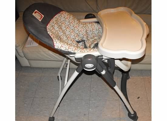 Safety 1st AdapTable High Chair HC051  