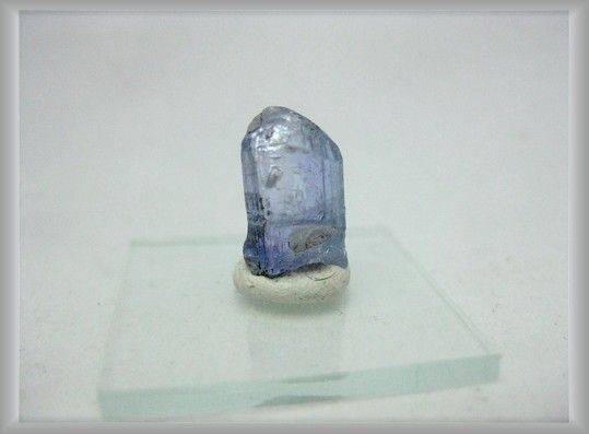 Beautiful Tanzanite Specimen from Tanzania, Africa 74  