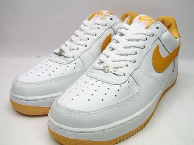 DS NIKE AIR FORCE 1 YELLOW sz 10.5 AF1 futura atmos la  