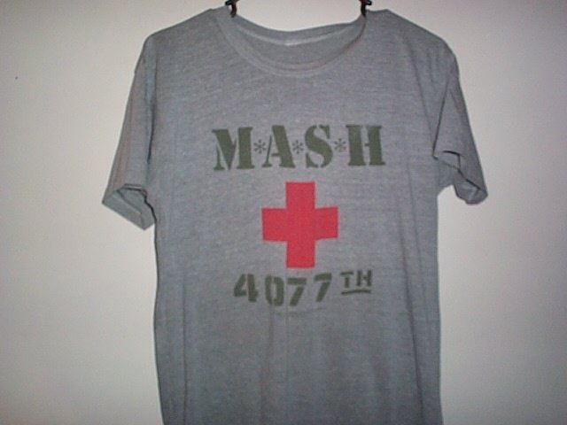 Vintage 1980s MASH M*A*S*H 4077TH TV SHOW SOFT T SHIRT 1981  