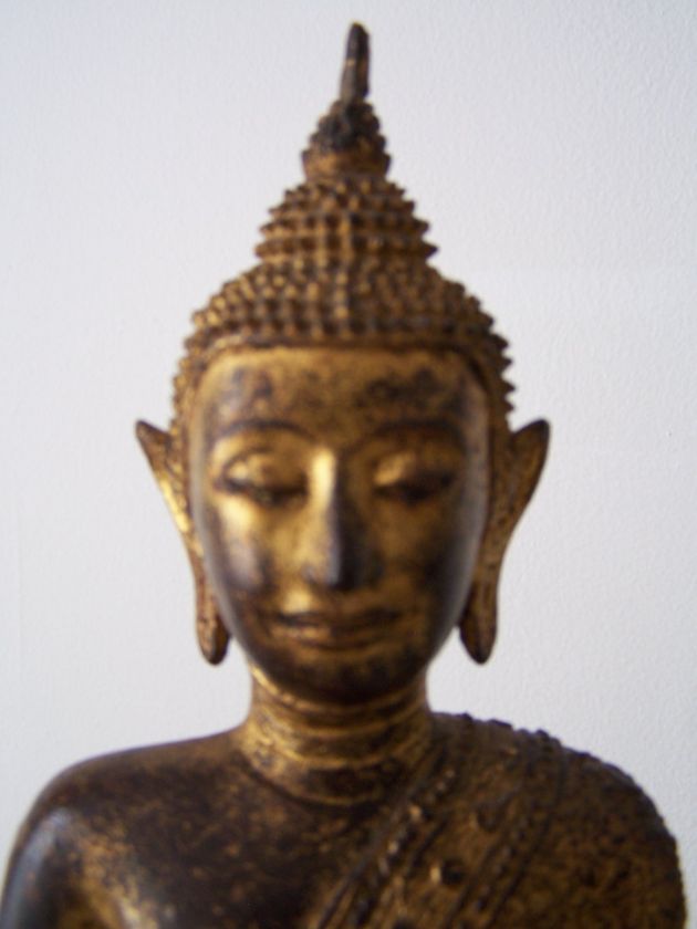 ANTIQUE THAI BRONZE SITTING BUDDHA ( THAILAND )  