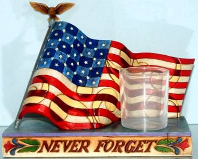 2009 JIM SHORE MEMORIAL FLAG CLDHLD *Never Forget*, NIB  