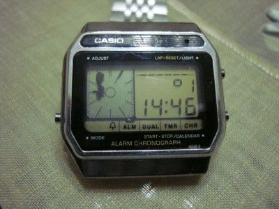 VERY RARE AND VINTAGE CASIO 80S 118 AX 210 WATCH  