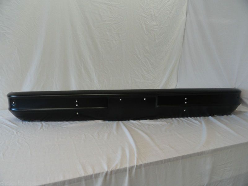 1992 1996 CHEVY GMC VAN FRONT BUMPER BLACK  