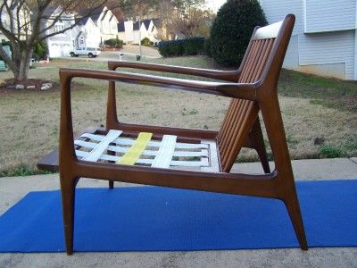   Selig Walnut Mid Century Modern/ Eames Era Danish Lounge chair  
