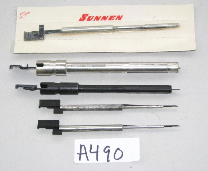 Lot of 5 Assorted Sunnen Mandrels with 4 Adapters  