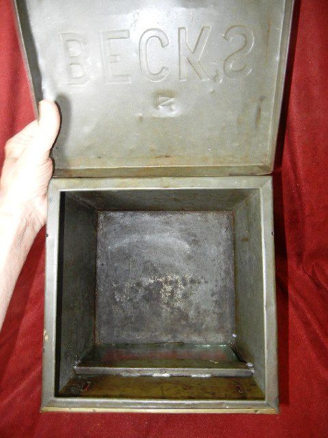 VINTAGE BECKS BRASS STORE DISPLAY BISCUIT TIN / COOKIES CRACKERS 