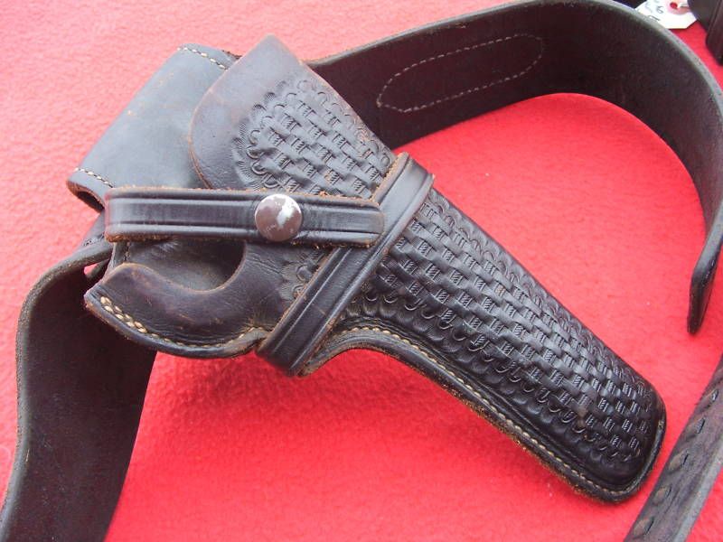 RH Idaho Leather Co. Cal. 22 42 inch waist Holster Rig  