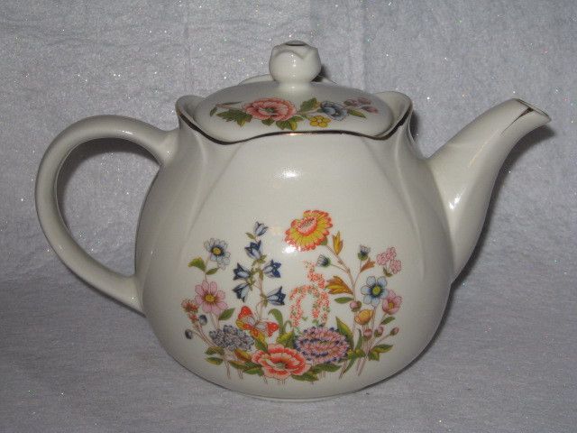 Japan Robinson Design Group Teapot  