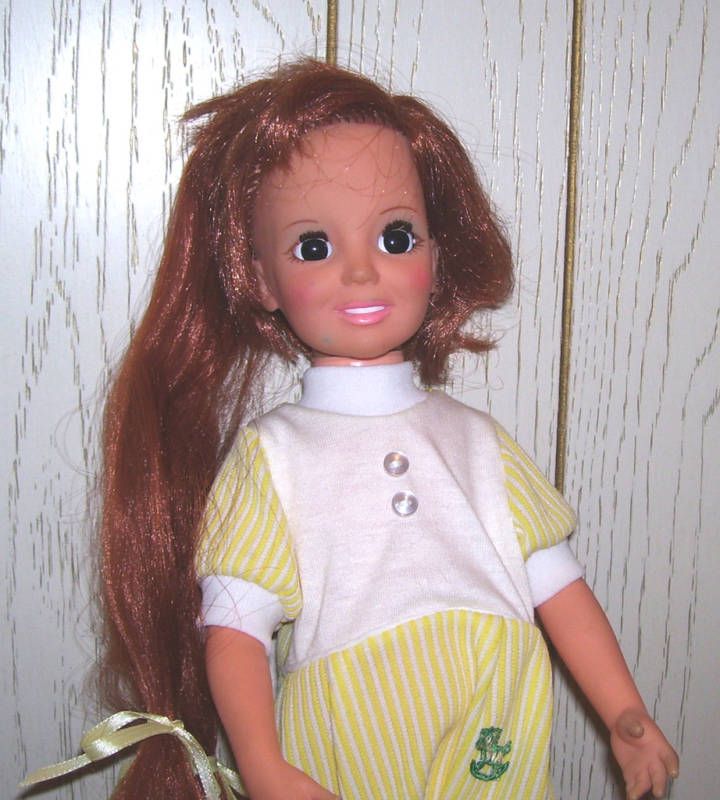 1972 IDEAL MOVIN GROOVIN GROWING HAIR CRISSY DOLL  