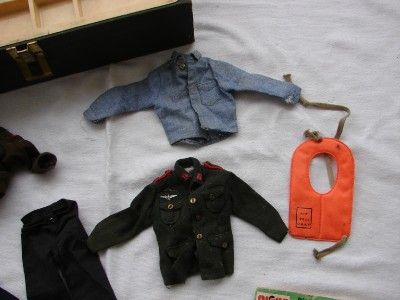 ALL ORIGINAL G.I. JOE LABELED CLOTHES PLUS ALL THE ACCESSORIES AS SEEN 