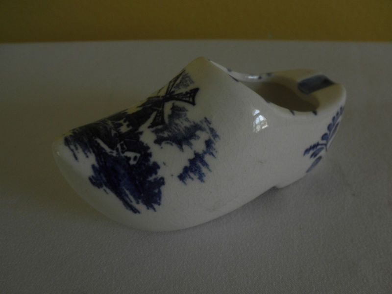 Vintage Blue White Delft Ashtray Dutch Holland Shoe  