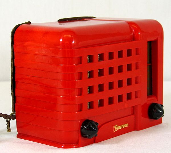 Red Emerson Emersonette Midget Bakelite Tube Radio  