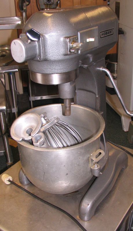 Hobart 20 Quart Mixer A200 w/ Bowl, Paddle, Dough Hook & Whip, Bakery 