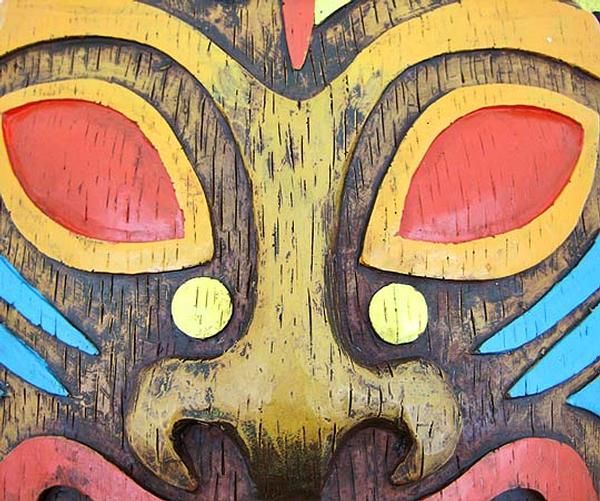 Pacific Island Tribal Art 18 Inch Wall Mask Tiki  