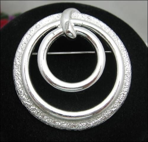 SILVERTONE Circles BROOCH Vintage PIN SARAH COVENTRY  