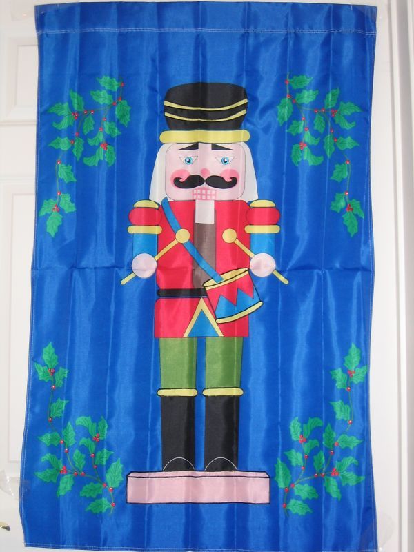 NUTCRACKER TOY SOLDIER CHRISTMAS GARDEN FLAG 12 x 18  