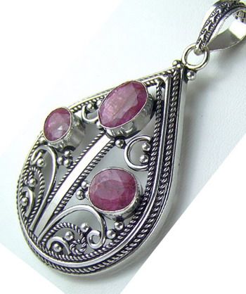 RUBY HANDCRAFTED SILVER PENDANT ~ 90 CTS  