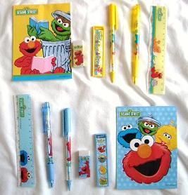 12 SESAME STREET Elmo & Friends Stationery Gift Set Wholesale School 