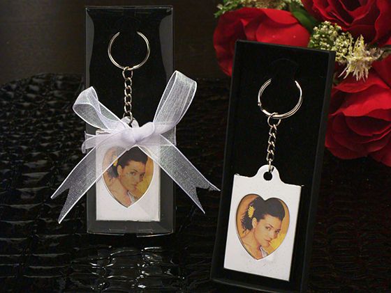 90 Unique Silver Keychain Photo Frame Wedding Favors  