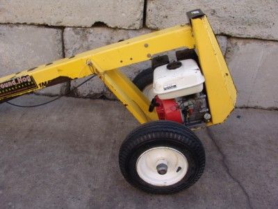 Ground Hog auger 1M5C one man earth drill Honda 5.5hp L@@k  