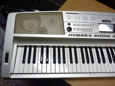 Yamaha Portable DGX  300 Electronic Keyboard   